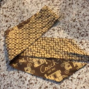COACH neck scarf